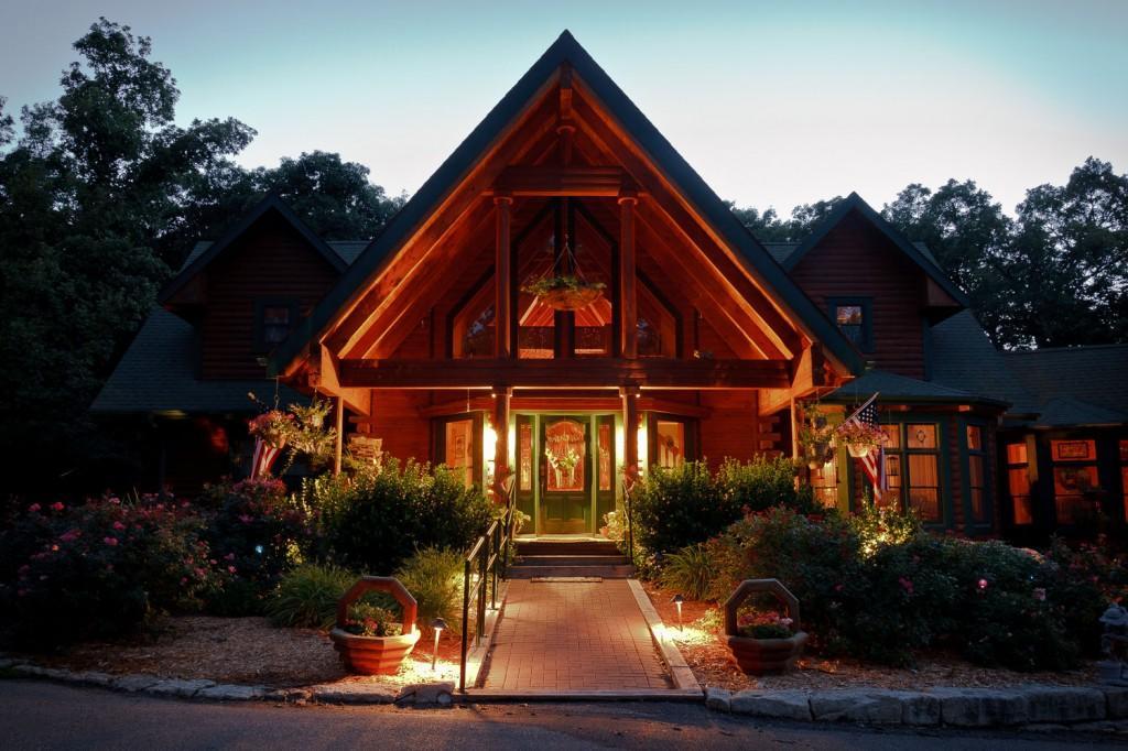 Scenic Valley Inn B&B And Event Center 曼哈顿 外观 照片